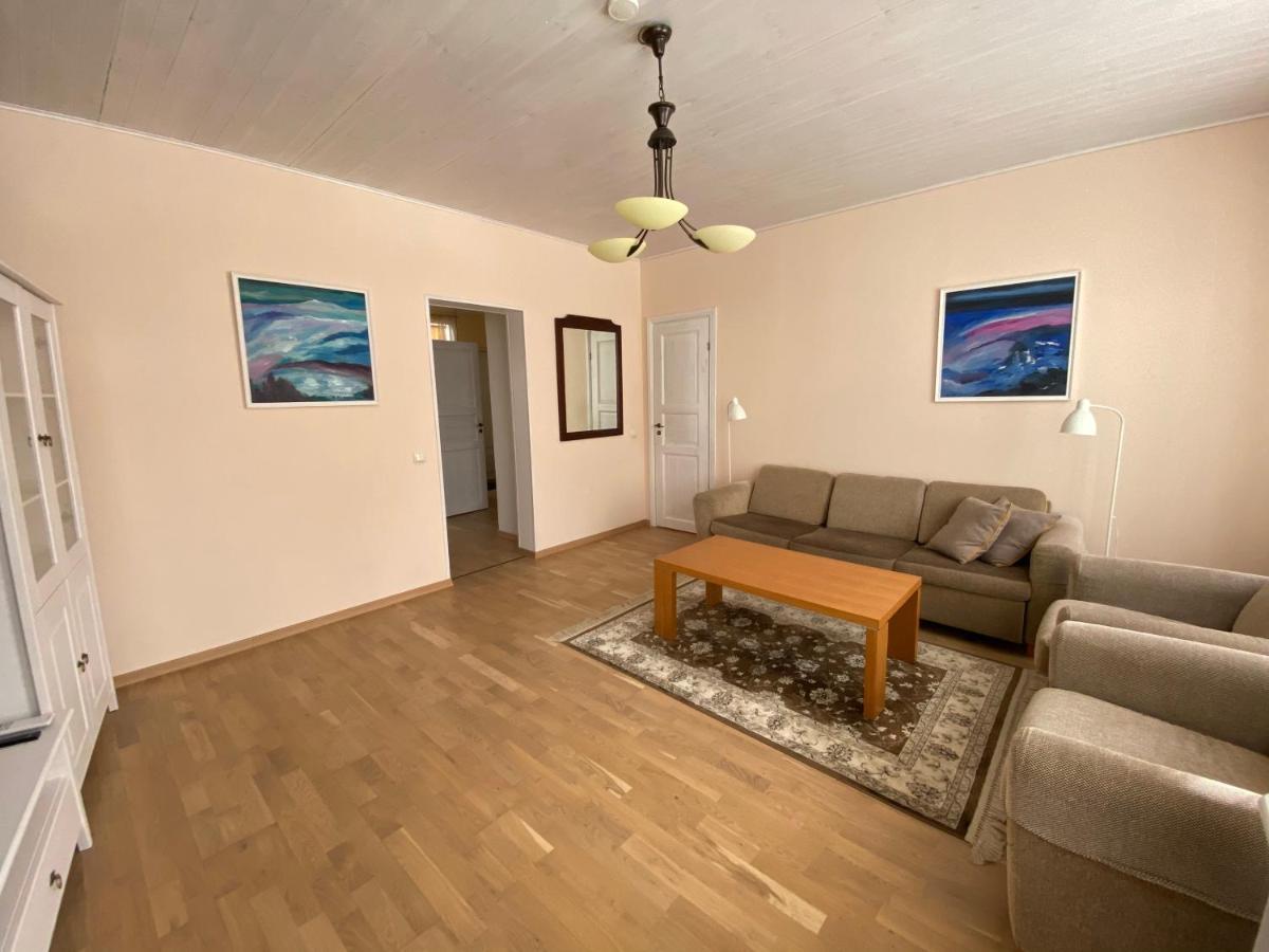 Posti Guest Apartment Haapsalu Kültér fotó