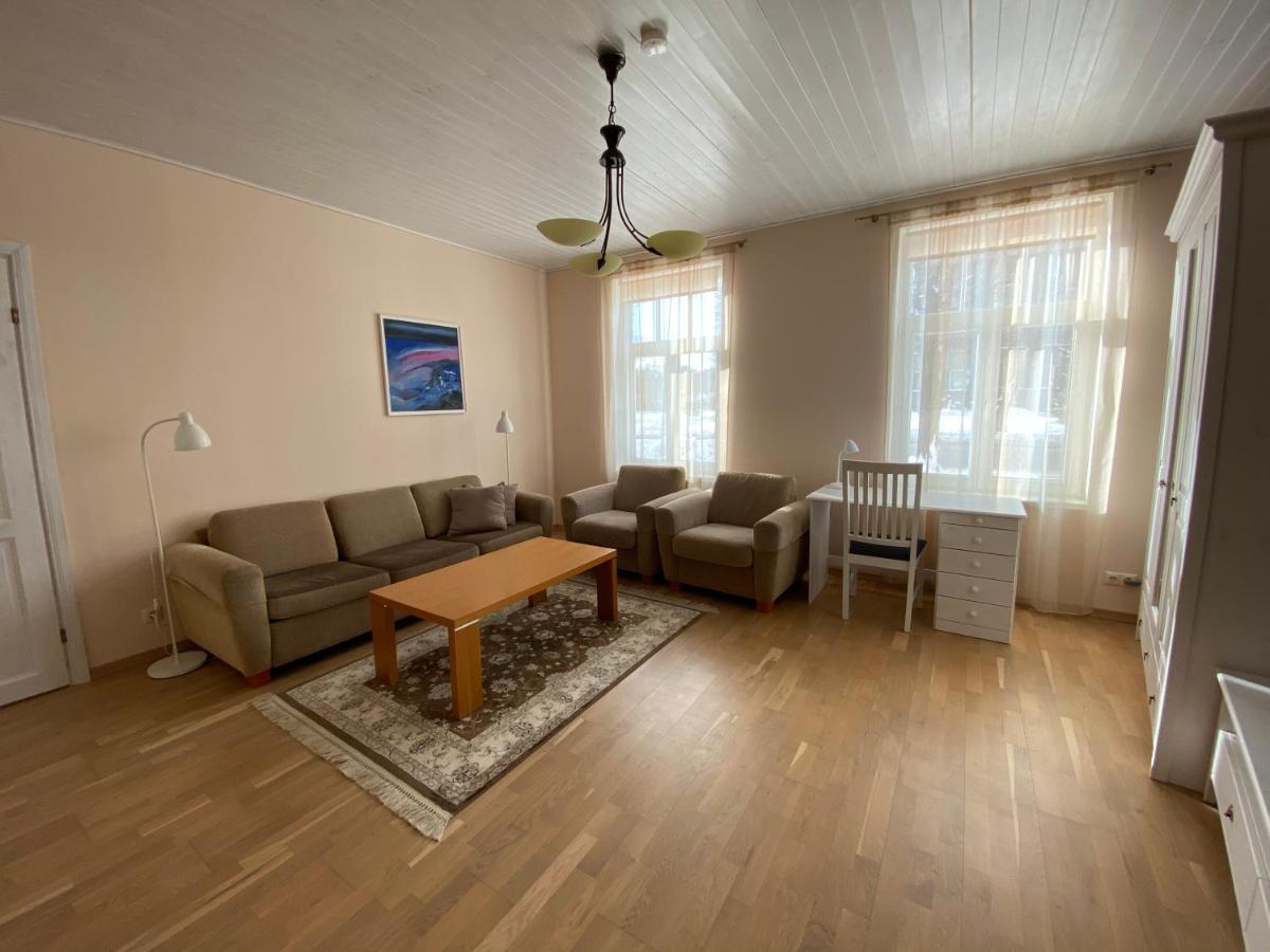 Posti Guest Apartment Haapsalu Kültér fotó